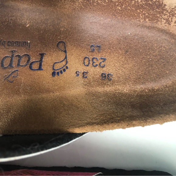 Womens size 36 Sandals - Picture 2 of 3